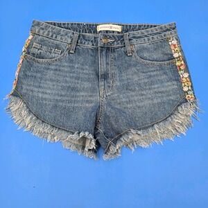 ALTAR'D STATE Boho Floral Embroidered Ribbon Fringe Hem Denim Jean Shorts 28 / 6